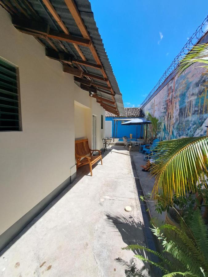 Hostal Mochilas Granada Εξωτερικό φωτογραφία