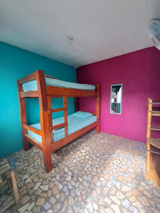 Hostal Mochilas Granada Δωμάτιο φωτογραφία