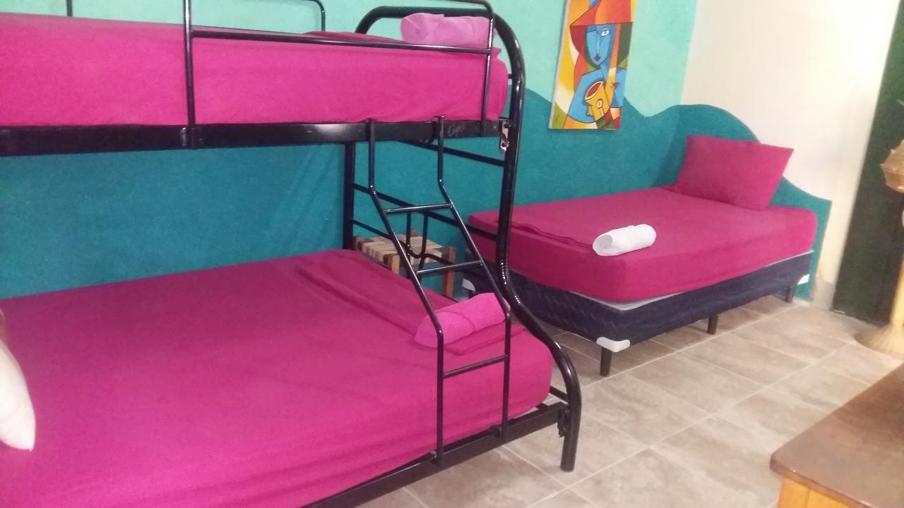 Hostal Mochilas Granada Εξωτερικό φωτογραφία